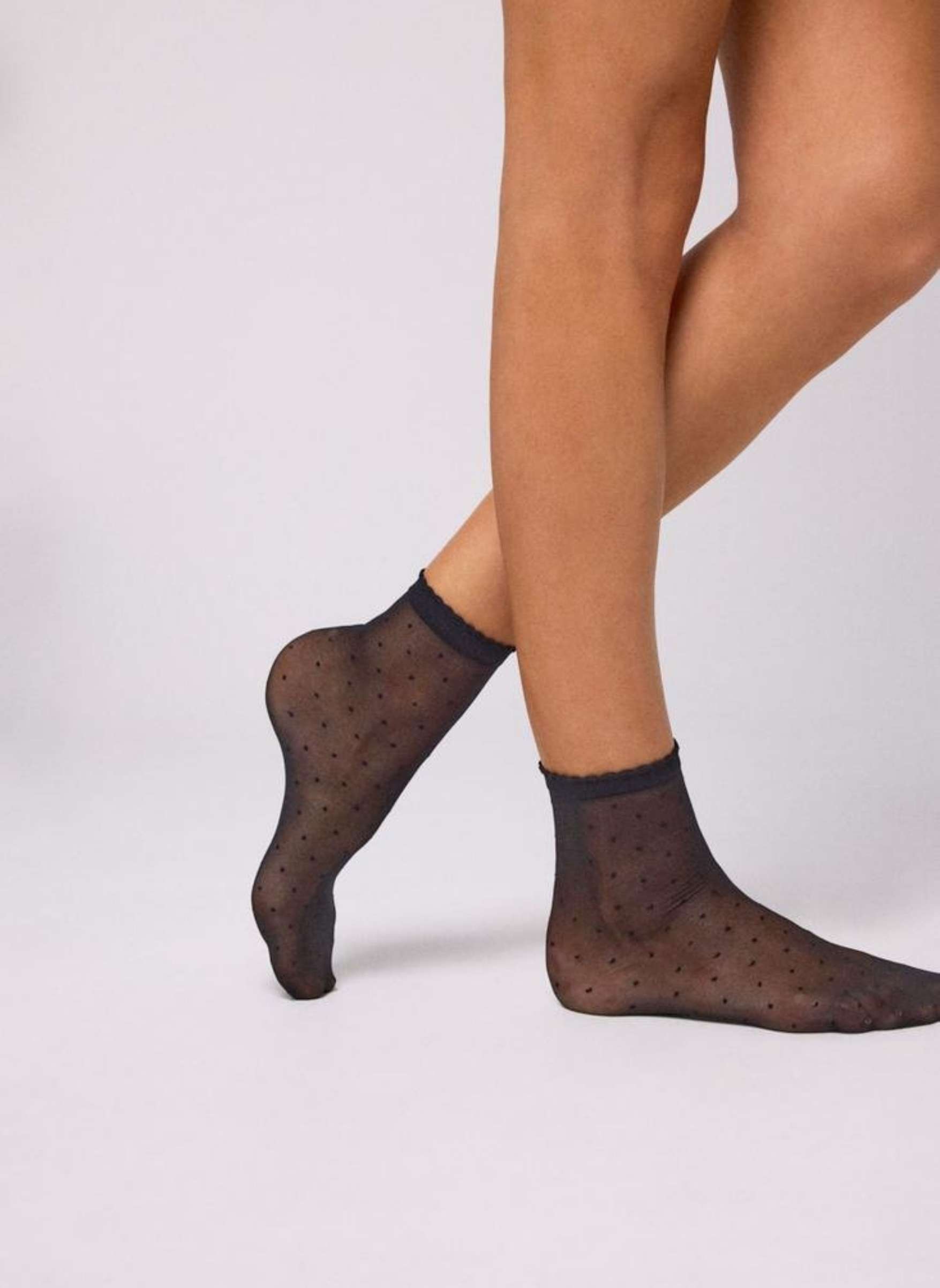 Ysabel Mora Polka Dot Socks (16618) - Image 2